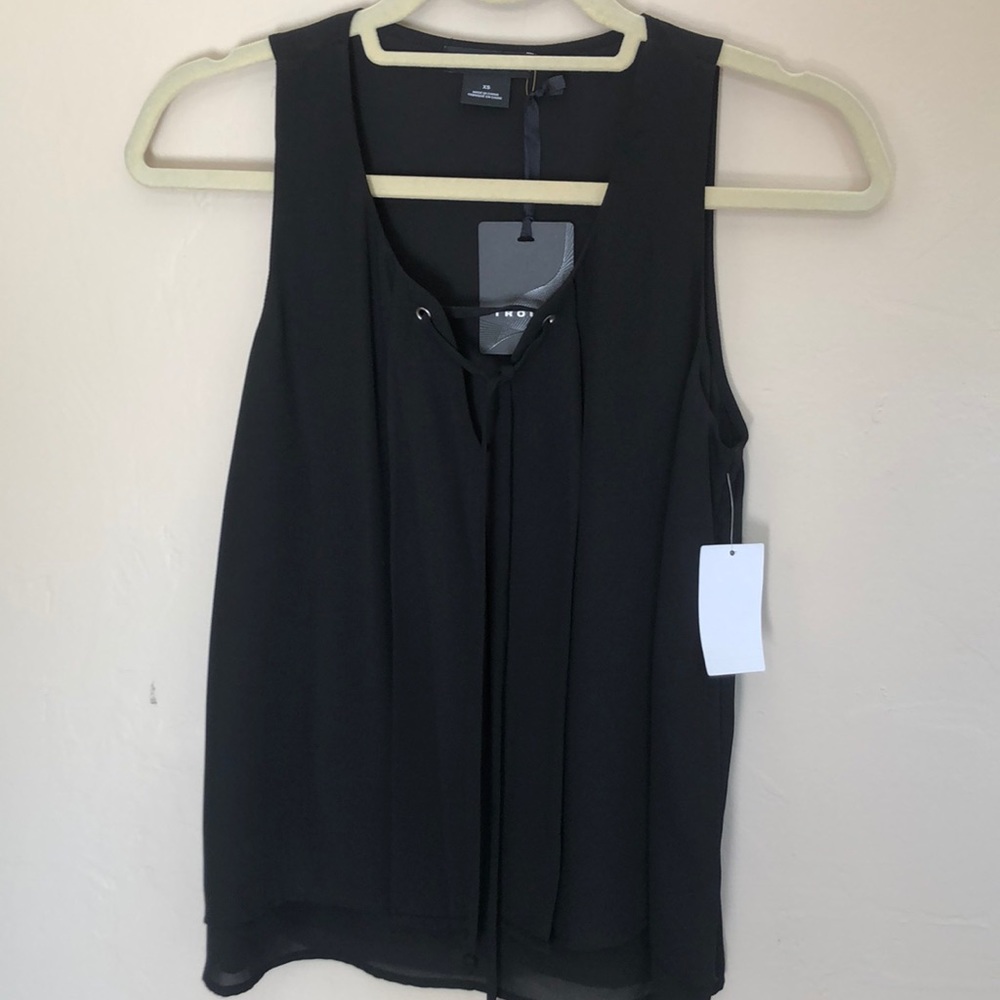 Sleeveless blouse
